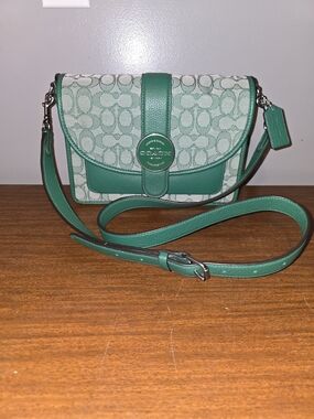 Coach Signature Crossbody Bag in Green